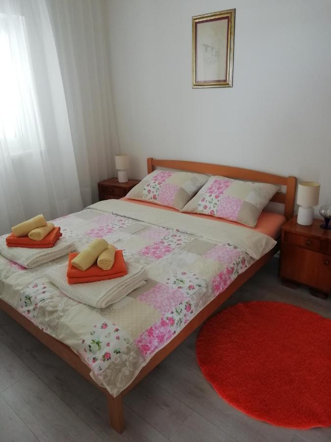 Apartman Zana Vodice Eksteriør bilde