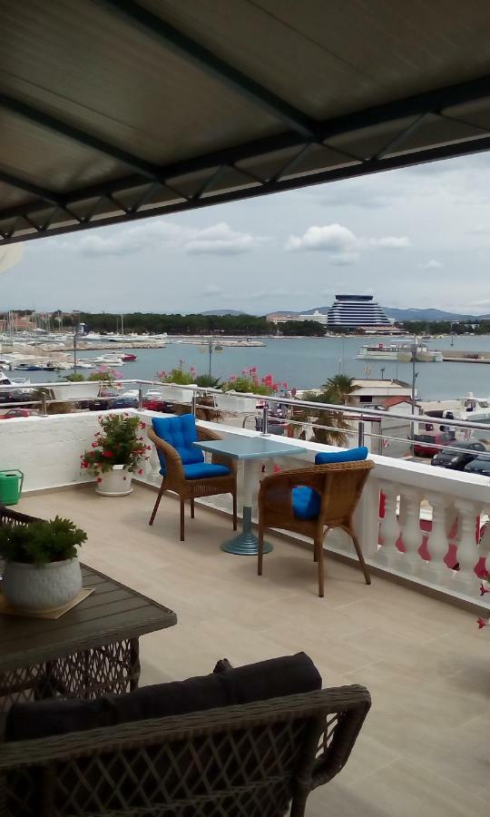 Apartman Zana Vodice Eksteriør bilde